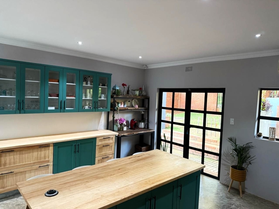 To Let 3 Bedroom Property for Rent in Safari Gardens North West